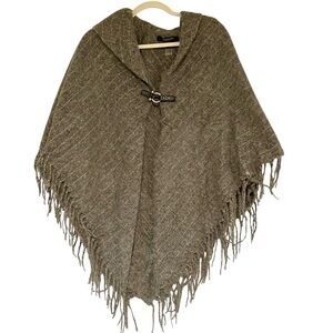 Marc New York Poncho NWT Women’s Cozy Chic Bohemian Layering Wrap